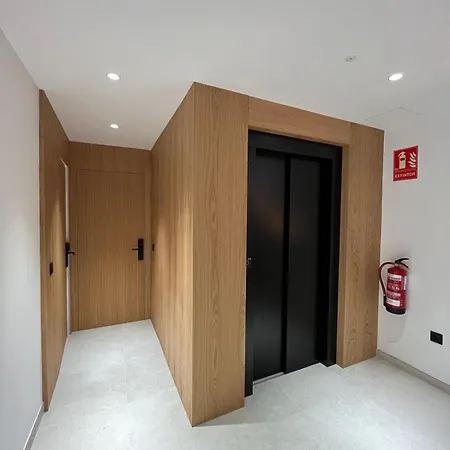 דירה Fahana Residences
