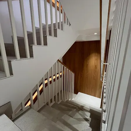 דירה Fahana Residences