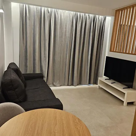 Fahana Residences דירה